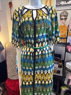 Green Blue Geometric Shift Dress - Brand Unspecified